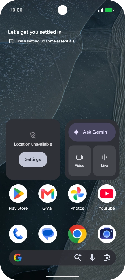 When the battery charging icon is displayed, charging is in progress.