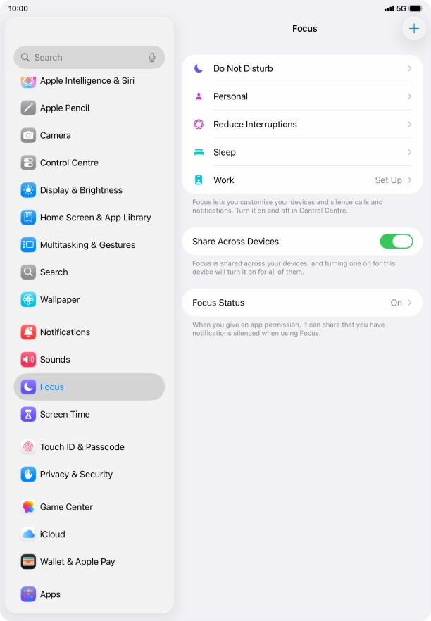Press the required focus mode.