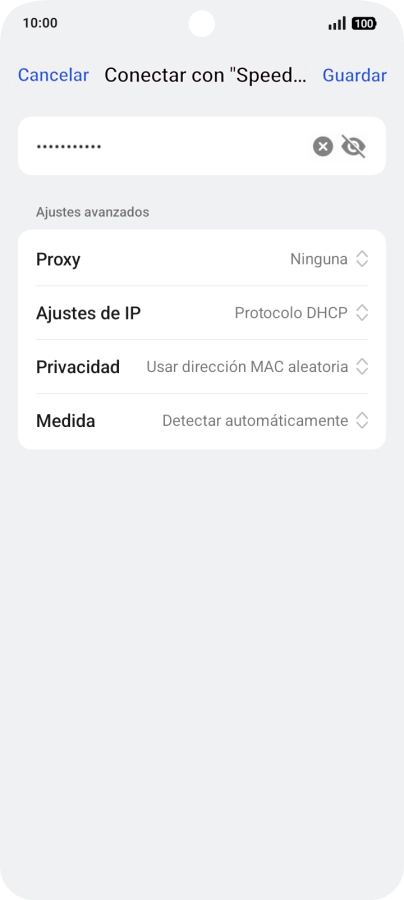 Introduce la contraseña de la red wifi y pulsa Guardar.