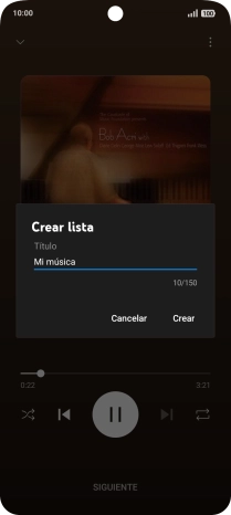 Introduce el nombre deseado de la lista de reproducción y pulsa Crear.