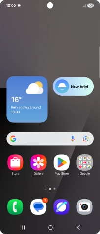 The text/picture message icon shows that you've received a new text or picture message.