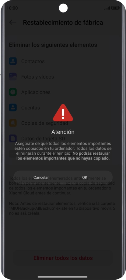 Pulsa OK. Espera unos instantes mientras el teléfono restablece la configuración predeterminada. Sigue las indicaciones de la pantalla para configurar el teléfono y dejarlo listo para su uso.