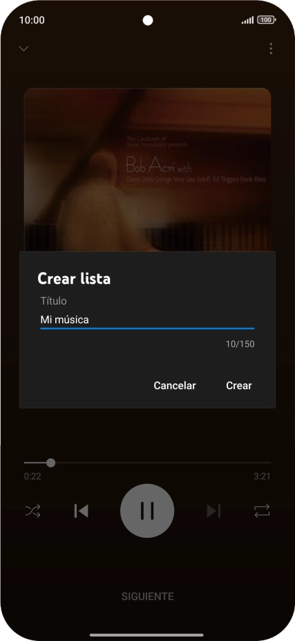 Introduce el nombre deseado de la lista de reproducción y pulsa Crear.