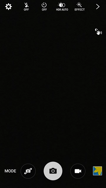 Press the video light icon repeatedly to turn the function on or off.