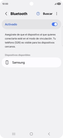 Pulsa el dispositivo Bluetooth deseado y sigue las indicaciones de la pantalla para vincular el dispositivo al teléfono.