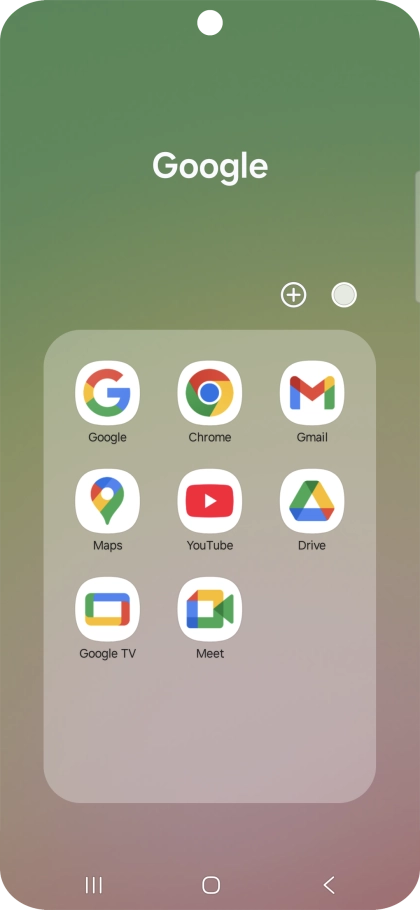 Abre YouTube y desplázate al vídeo deseado.