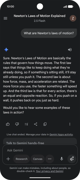 Transcription of the conversation with Gemini Live is now displayed.