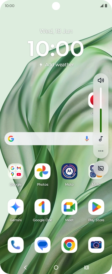 Press the sound mode icon the necessary number of times to turn silent mode on or off.