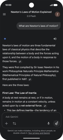 Transcription of the conversation with Gemini Live is now displayed.