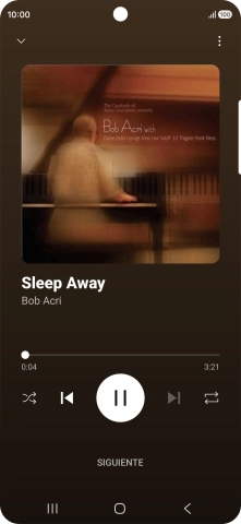 Pulsa la flecha hacia la derecha para ir al archivo de música siguiente.