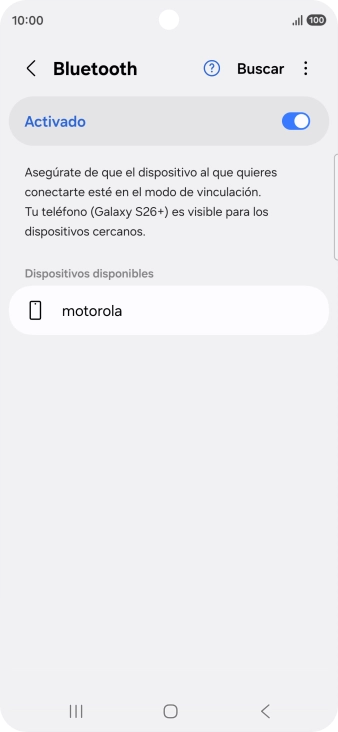 Pulsa el dispositivo Bluetooth deseado y sigue las indicaciones de la pantalla para vincular el dispositivo al teléfono.