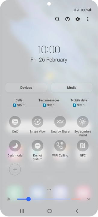 Press the NFC icon to turn the function on or off.