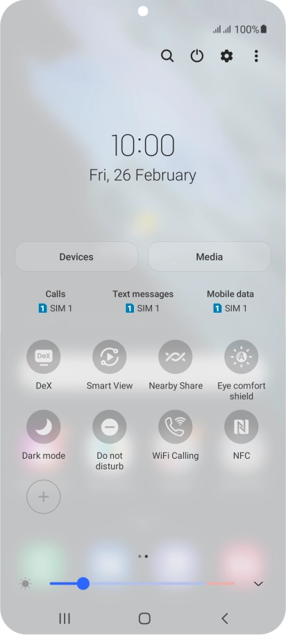Press the NFC icon to turn the function on or off.