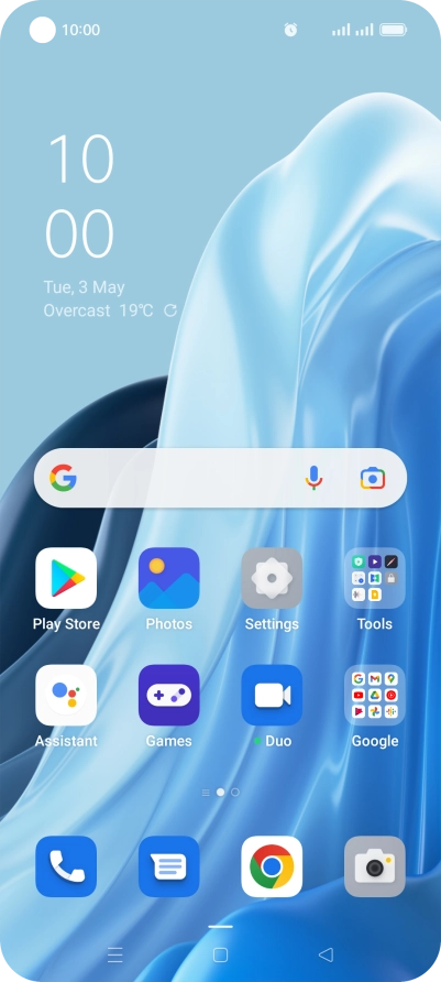 The alarm icon shows that the alarm is set.