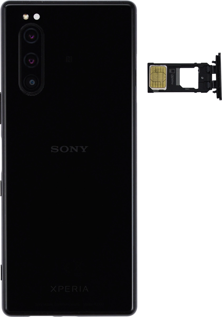 Place the memory card as illustrated in the memory card holder.