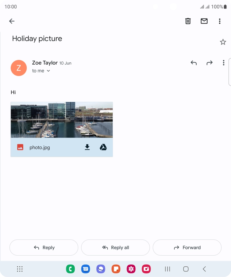 If an application is open on your phone, such as a Mail, you can also use the functions available here, e.g.: Reply to this email.