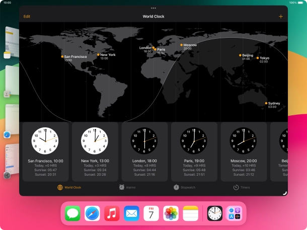 The active application is displayed at the centre of the screen.