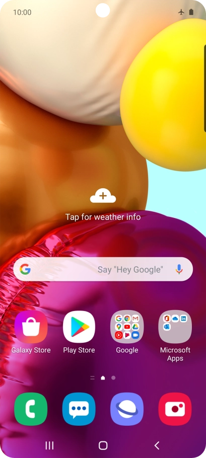 The flight mode icon shows that flight mode is turned on.