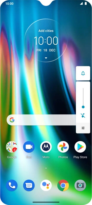 Press the sound mode icon the necessary number of times to turn silent mode on or off.