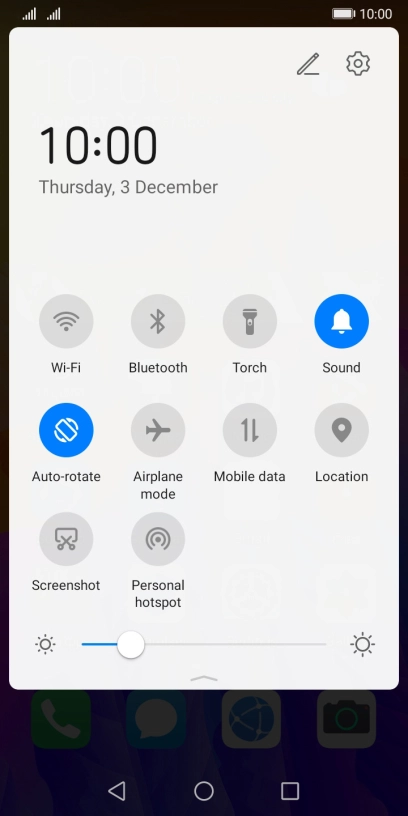 Press Bluetooth to turn the function on or off.