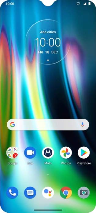 The alarm icon shows that the alarm is set.