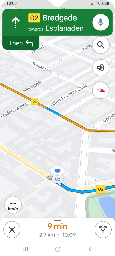 The travel information at the bottom of the screen shows your estimated time of arrival and distance to destination.