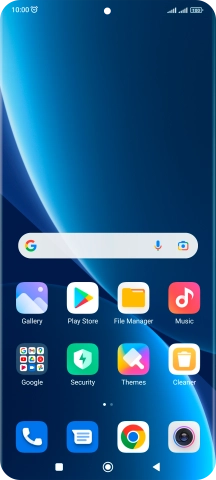 The alarm icon shows that the alarm is set.