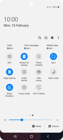 Press the NFC icon to turn the function on or off.