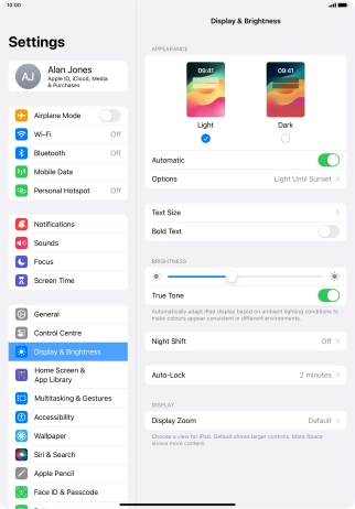 If you turn on the function, press Options and follow the instructions on the screen to select the required period of time for Dark Mode.