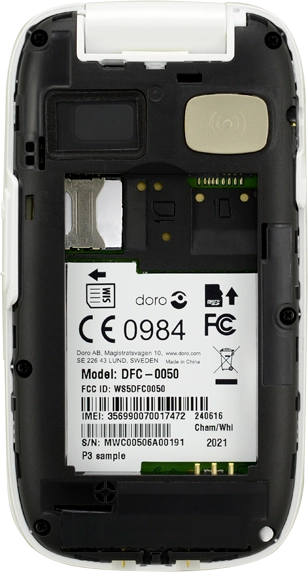 Place the memory card as illustrated next to the memory card holder.