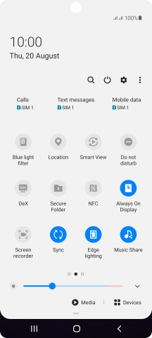 Press the NFC icon to turn the function on or off.