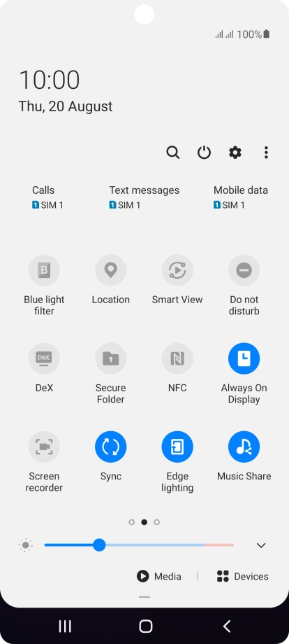 Press the NFC icon to turn the function on or off.