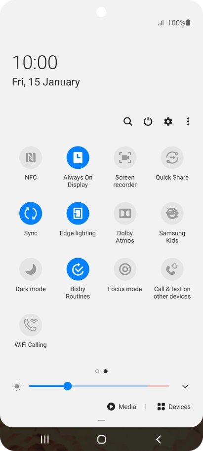 Press the NFC icon to turn the function on or off.