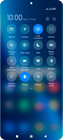 Press Vibrate to turn the function on or off.