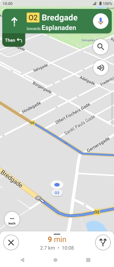 The travel information at the bottom of the screen shows your estimated time of arrival and distance to destination.