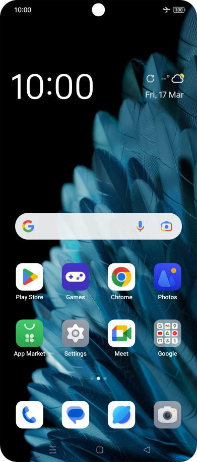 The flight mode icon shows that flight mode is turned on.