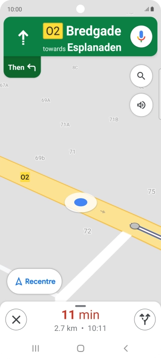 The travel information at the bottom of the screen shows your estimated time of arrival and distance to destination.