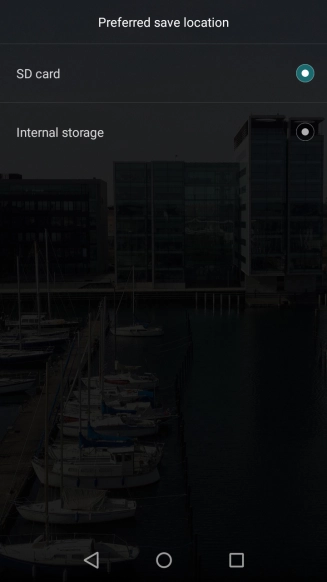Press Internal storage to save your video clips in the phone memory.
