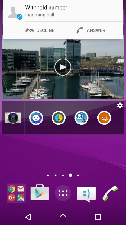 If the screen lock is turned off, press ANSWER.