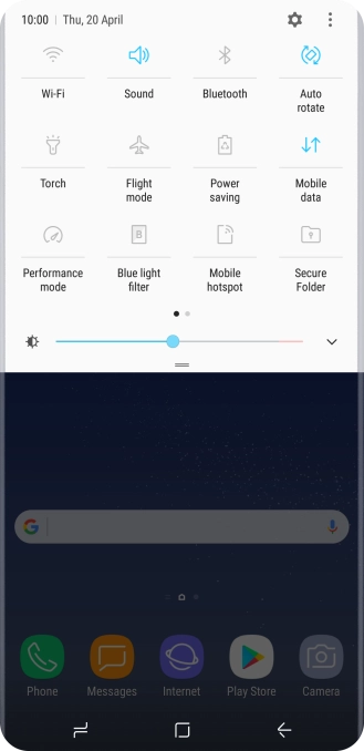 Press the mobile data icon to turn the function on or off.