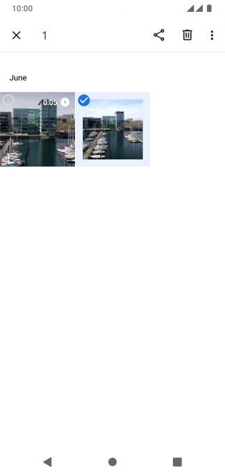 Press the required pictures or video clips to select them.