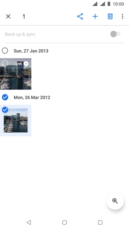 Press the required pictures or video clips to select them.
