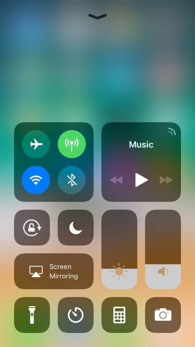 Press the flight mode icon to turn the function on or off.
