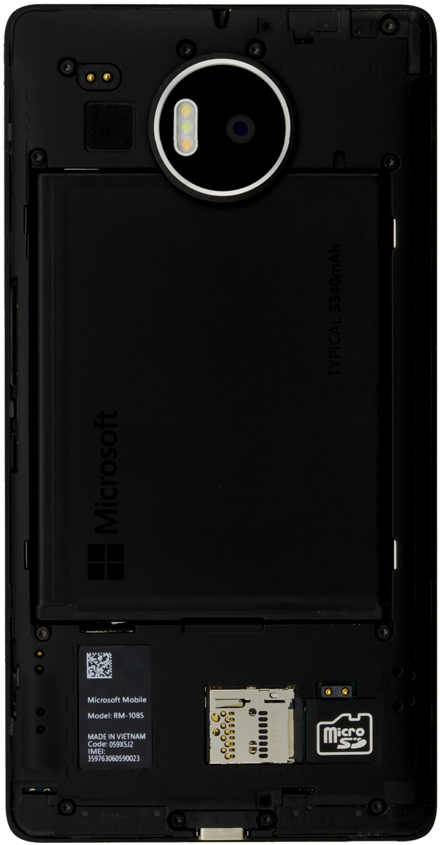 Place the battery in your phone (bottom first), matching the battery contacts with the phone contacts, and press the battery into place.