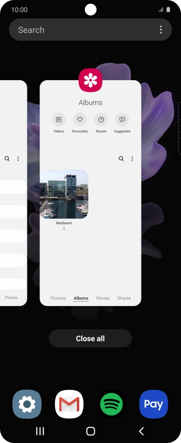 To end one running application, slide your finger upwards on the required application.