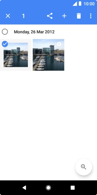 Press the required pictures or video clips to select them.