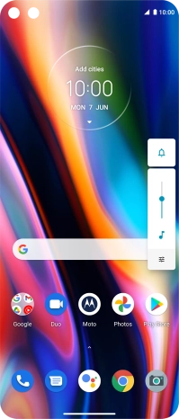 Press the sound mode icon the necessary number of times to turn silent mode on or off.