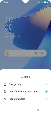 Press Transfer files / Android Auto.