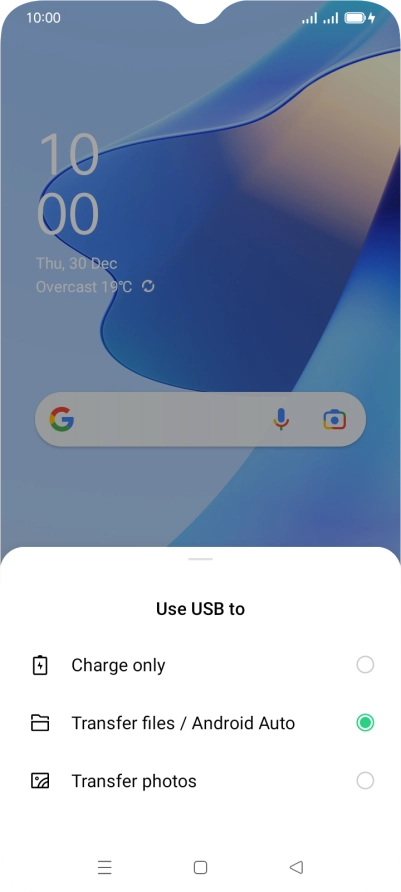 Press Transfer files / Android Auto.