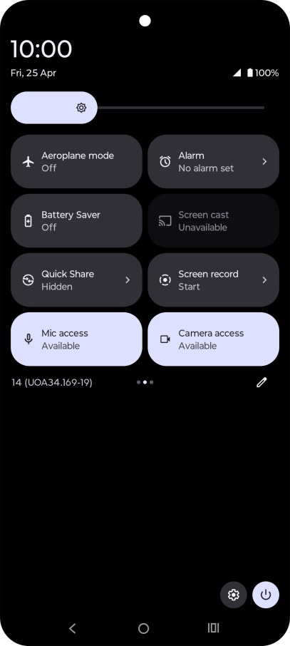 Press the battery saver mode icon to turn on the function.